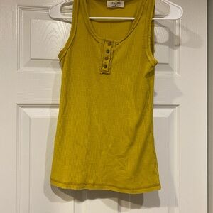 Mustard yellow tank top. Size Large